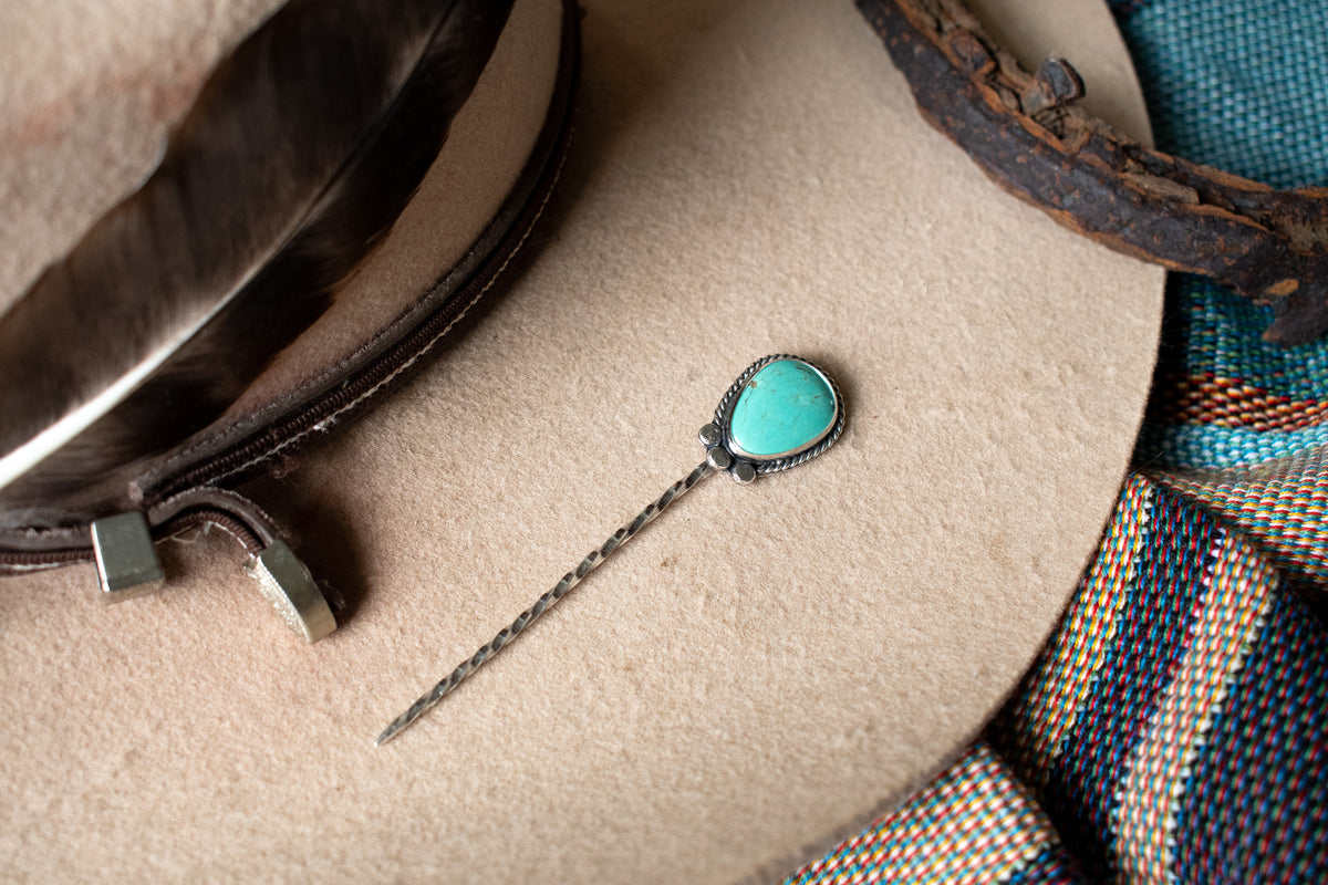 Old Stock Royston turquoise & sterling silver hat pick